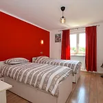 Noemi & Ana Apartment